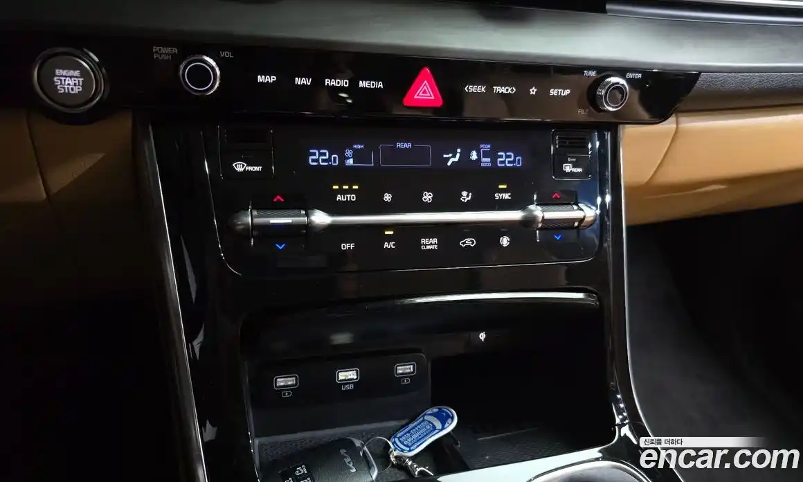 Kia Carnival 2022 2.2 автомат (гидро), фото 30