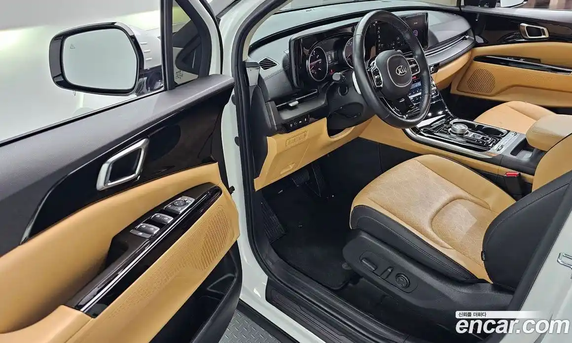 Kia Carnival 2021 3.5 автомат (гидро), фото 10