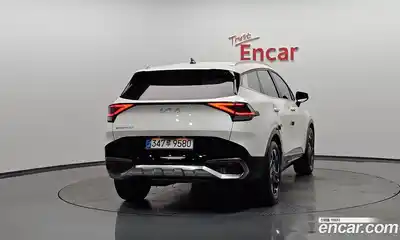Kia Sportage 2021 1.6 автомат (гидро), миниатюра 3