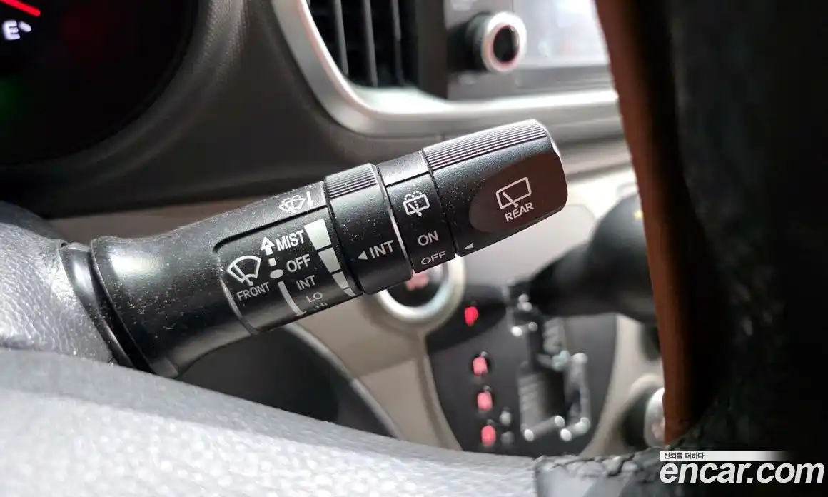 Kia Ray 2018 1.0 автомат (гидро), фото 16