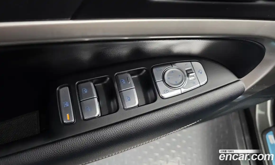 Genesis G70 2024 2.5 автомат (гидро), фото 30