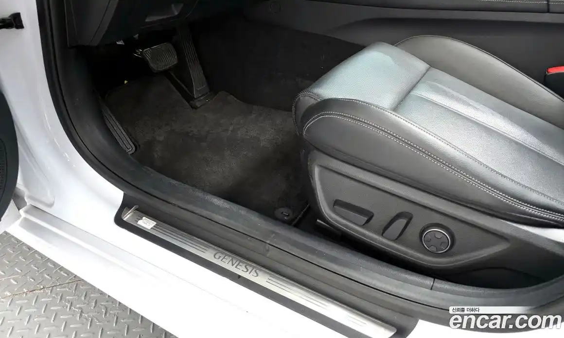 Genesis G70 2019 2.2 автомат (гидро), фото 31