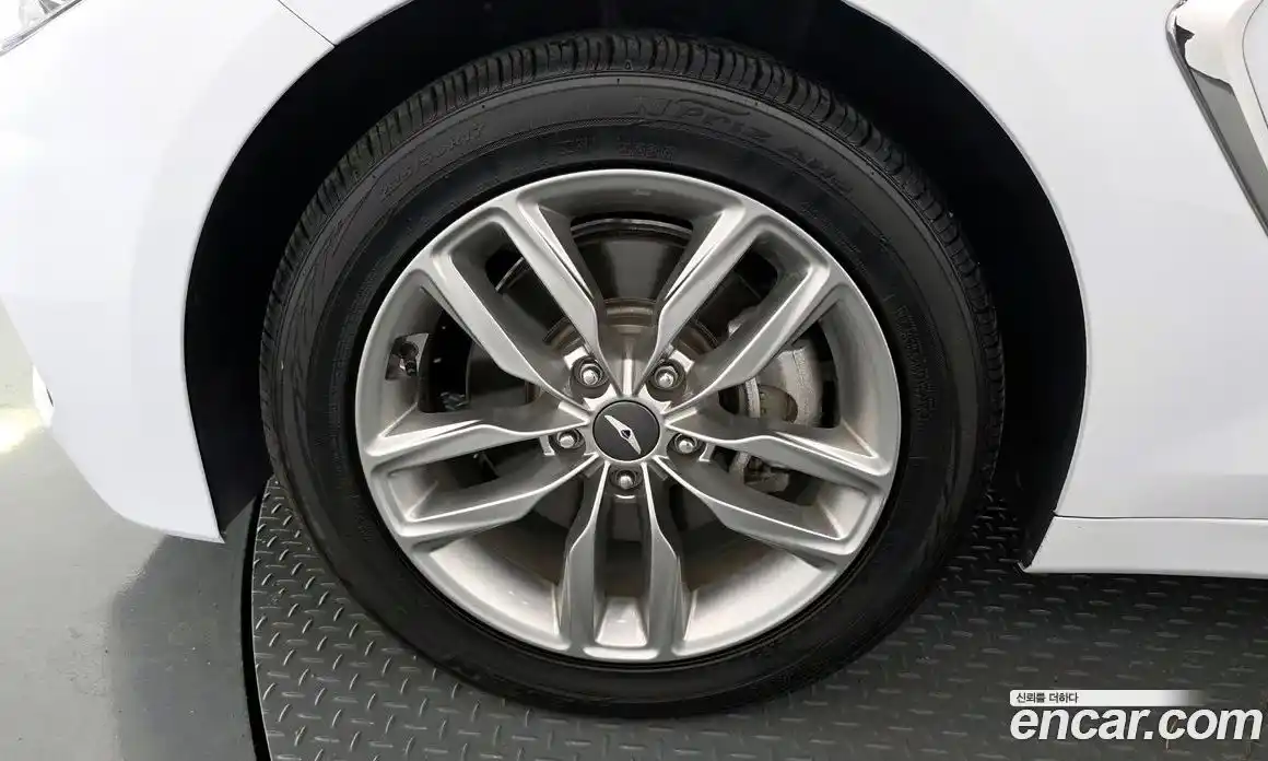 Genesis G70 2019 2.2 автомат (гидро), фото 5