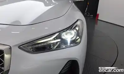 Genesis G70 2019 2.2 автомат (гидро), миниатюра 8