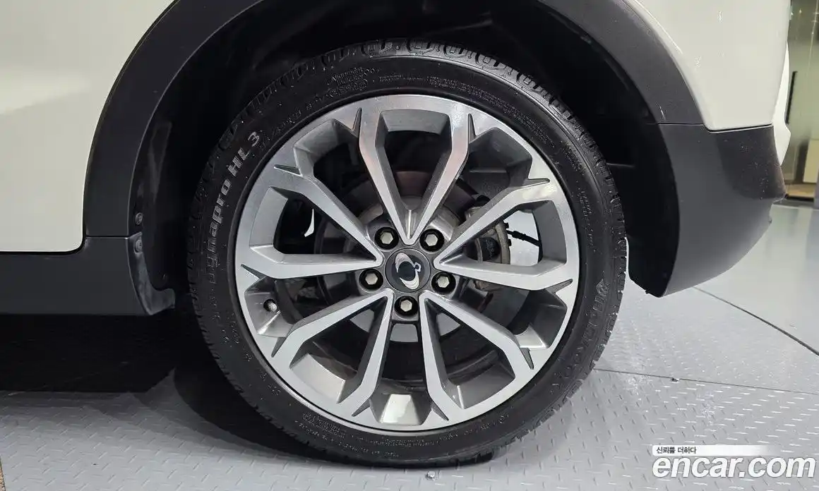 SsangYong TIBOLI 2018 1.6 автомат (гидро), фото 5