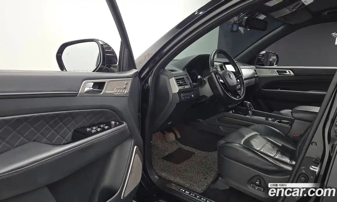 SsangYong Rexton 2017 2.2 автомат (гидро), фото 17