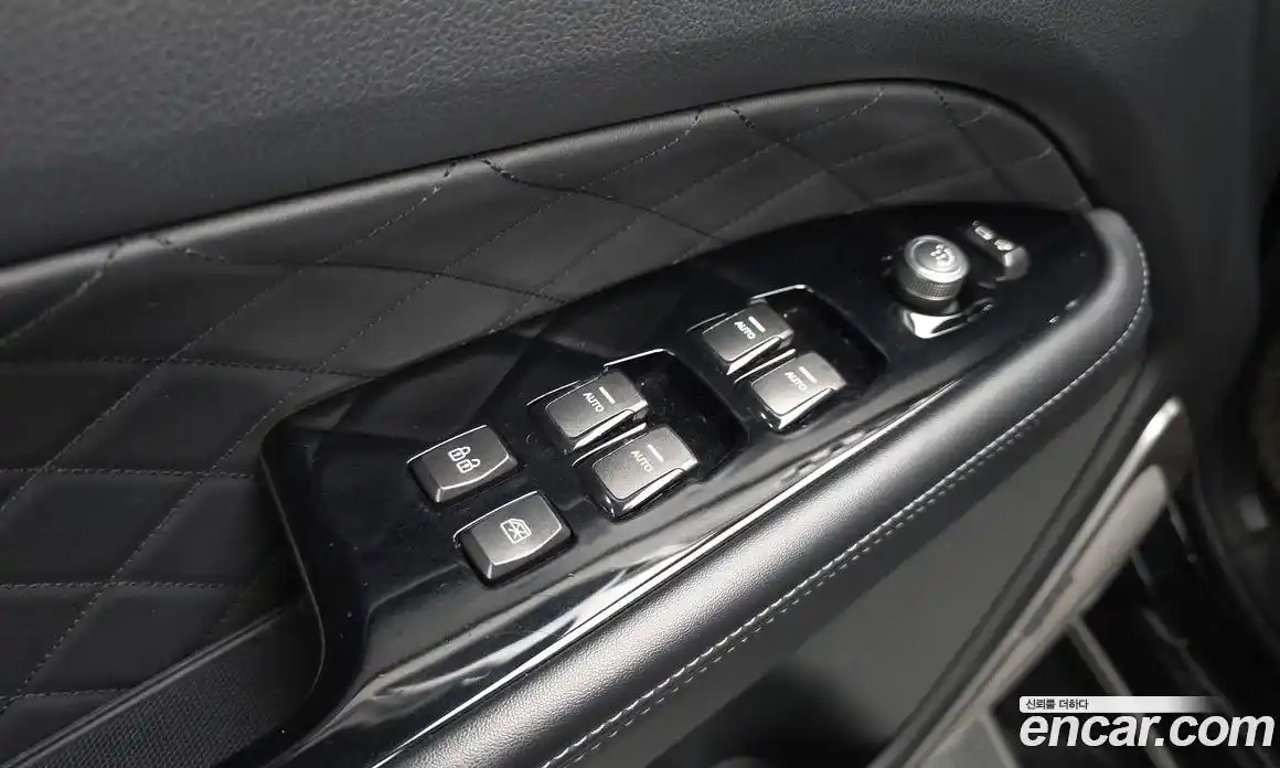 SsangYong Rexton 2017 2.2 автомат (гидро), фото 28