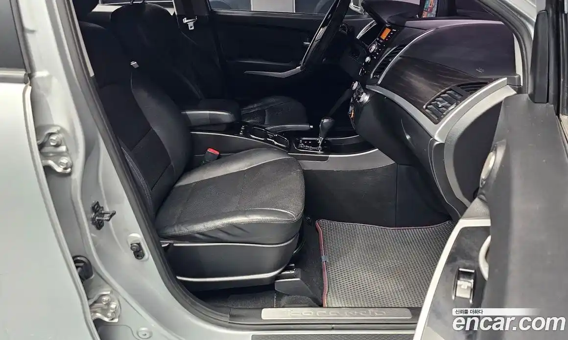 SsangYong Korando 2014 2.0 автомат (гидро), фото 11