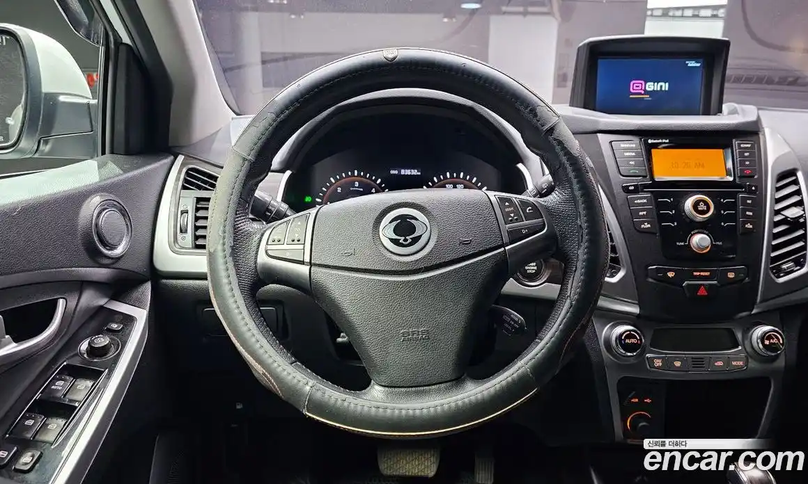 SsangYong Korando 2014 2.0 автомат (гидро), фото 13