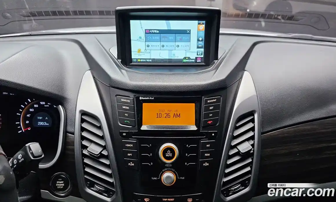SsangYong Korando 2014 2.0 автомат (гидро), фото 17