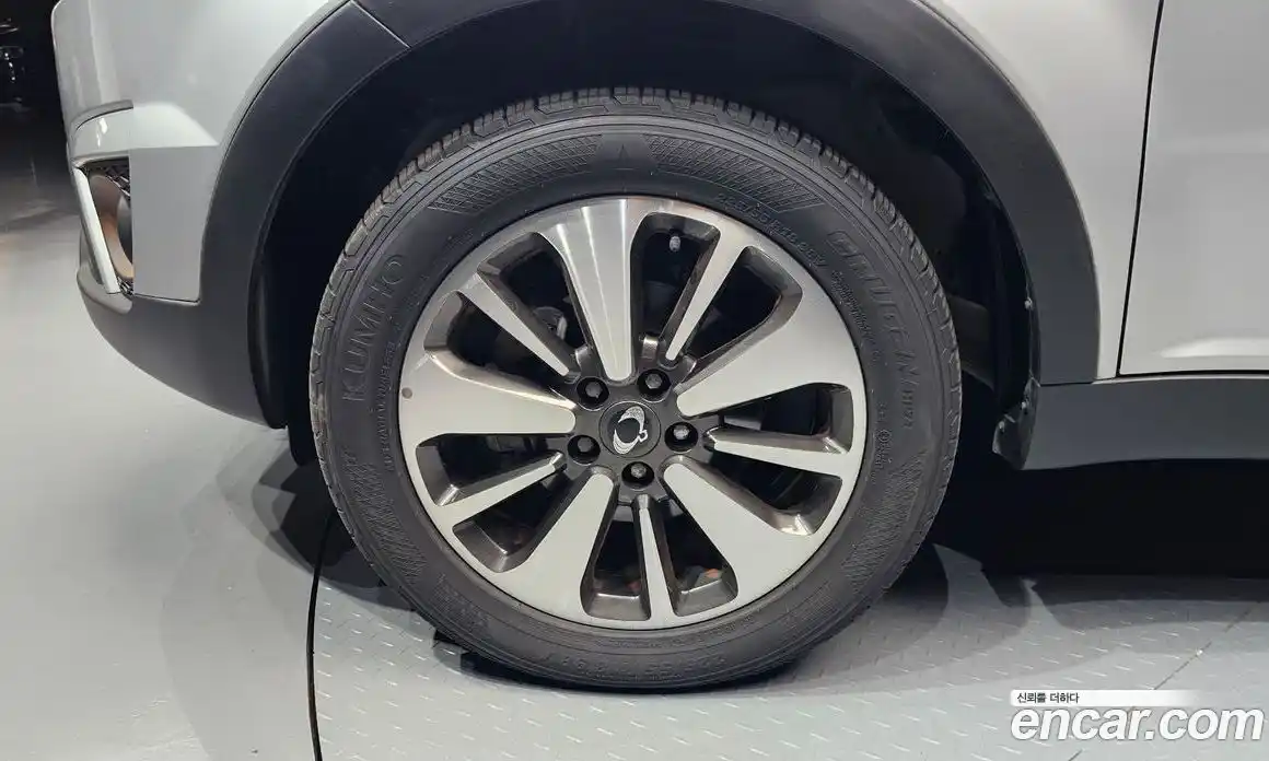 SsangYong Korando 2014 2.0 автомат (гидро), фото 5