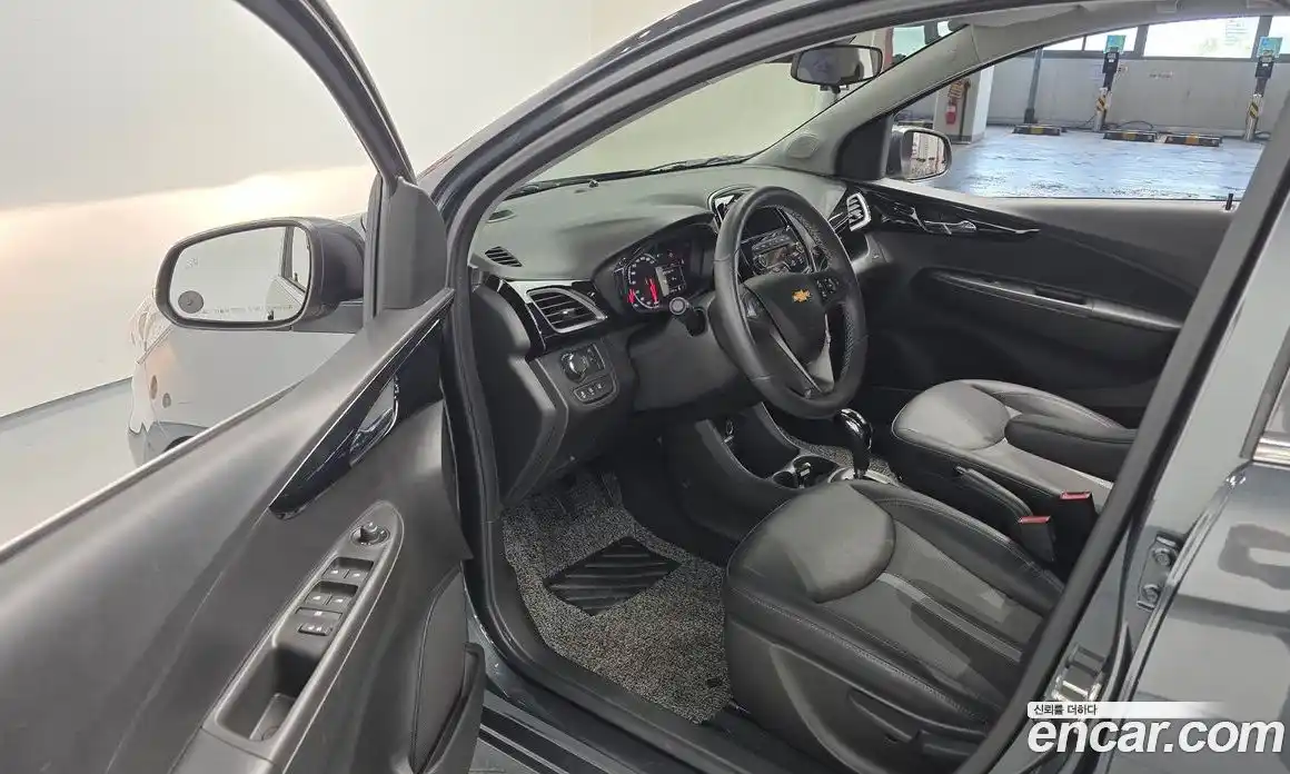 Chevrolet Spark 2020 1.0 автомат (гидро), фото 13