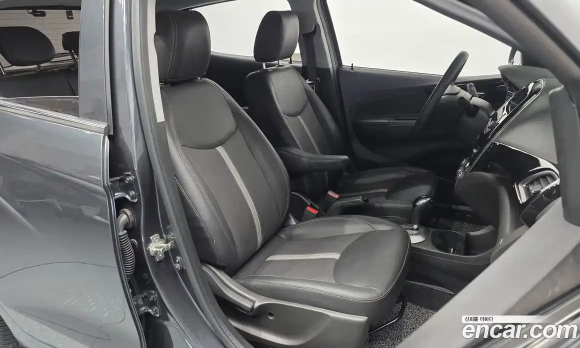 Chevrolet Spark 2020 1.0 автомат (гидро), фото 18
