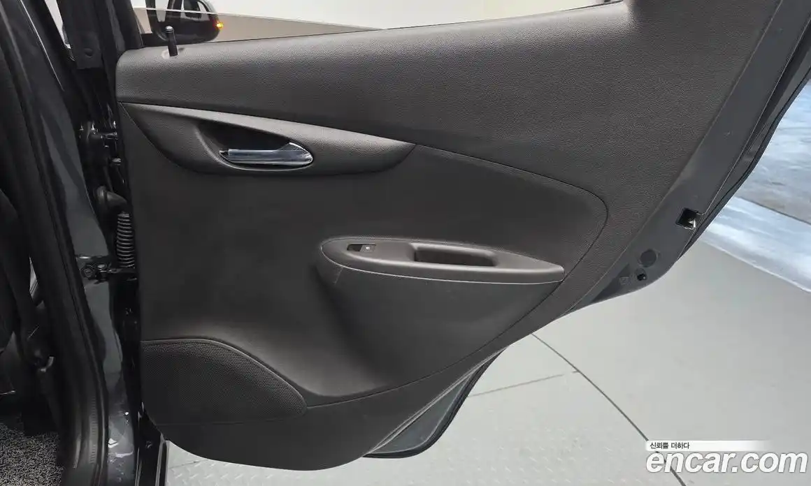Chevrolet Spark 2020 1.0 автомат (гидро), фото 30