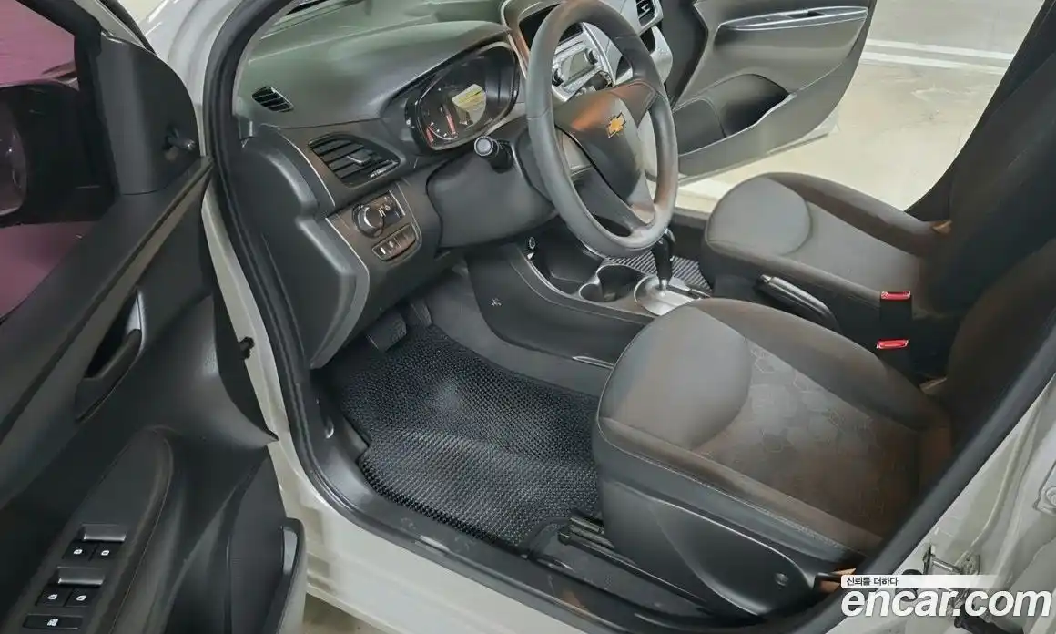 Chevrolet Spark 2017 1.0 автомат (гидро), фото 10
