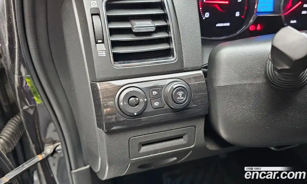 Chevrolet Captiva 2014 2.2 автомат (гидро), фото 30