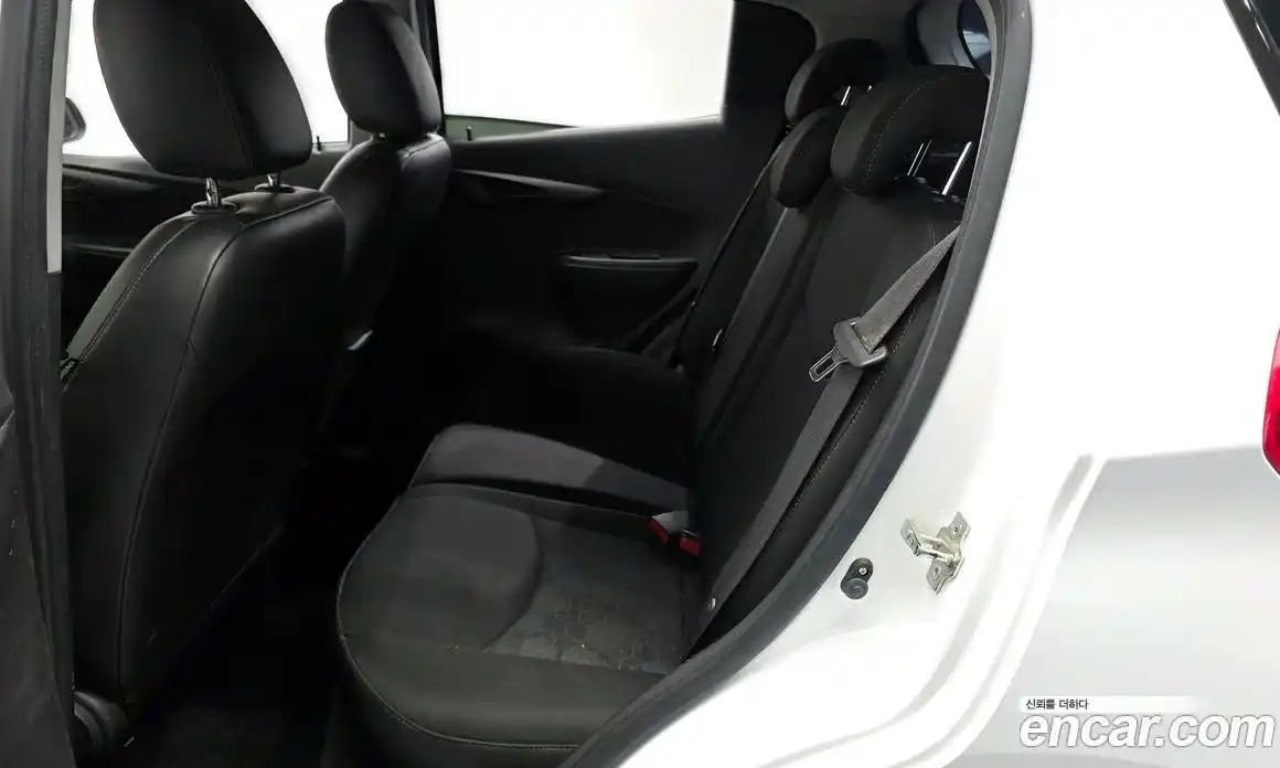 Chevrolet Spark 2016 1.0 автомат (гидро), фото 16