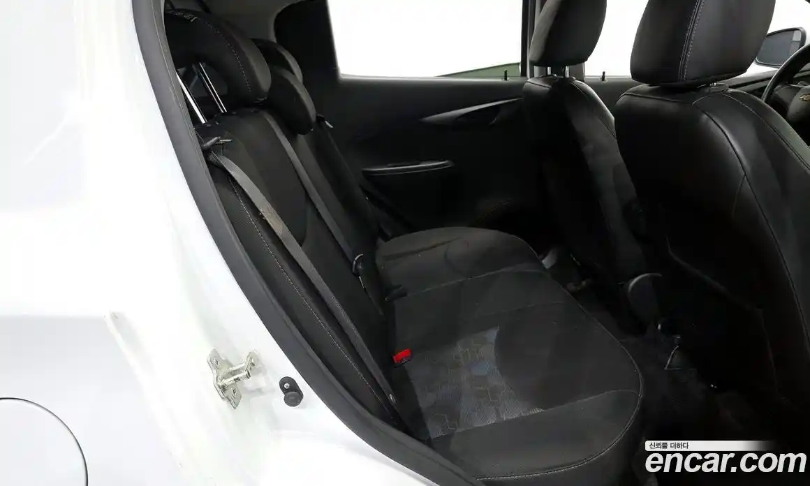 Chevrolet Spark 2016 1.0 автомат (гидро), фото 18