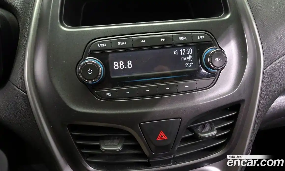 Chevrolet Spark 2016 1.0 автомат (гидро), фото 20