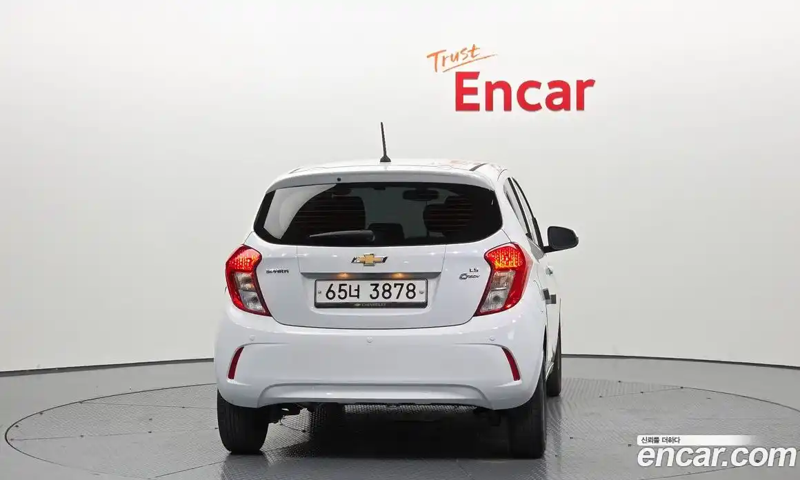 Chevrolet Spark 2016 1.0 автомат (гидро), фото 4
