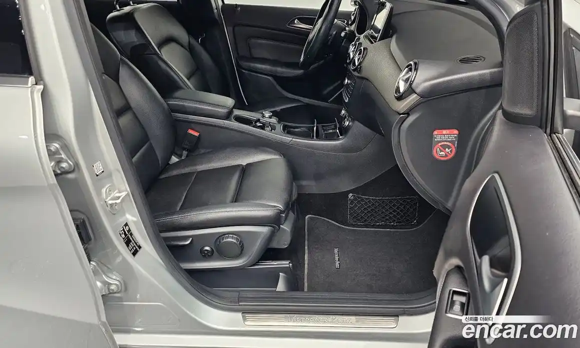 Mercedes-Benz B-Class 2016 2.1 гидро, фото 12 Mercedes-Benz B-Class 2016 2.1 гидро, фото 12
