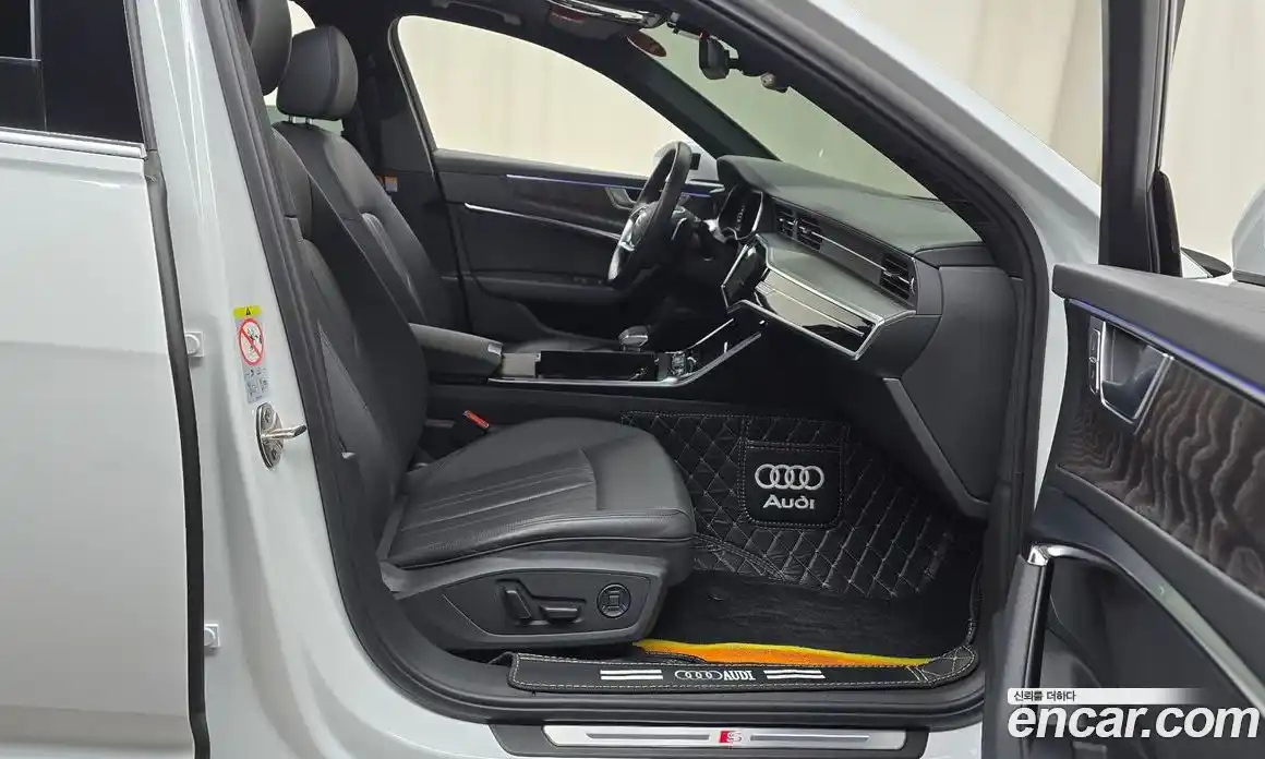 Audi A6 2023 2.0 автомат (гидро), фото 16
