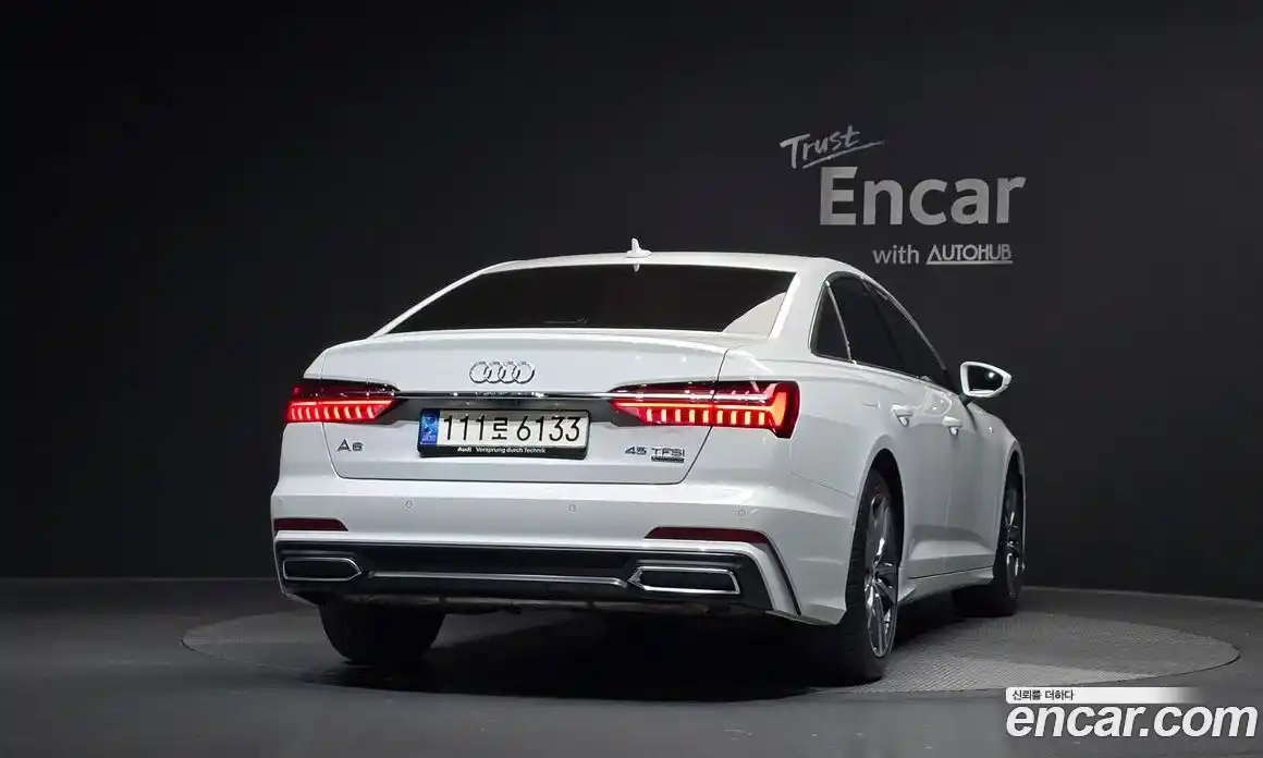 Audi A6 2023 2.0 автомат (гидро), фото 4