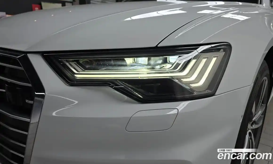 Audi A6 2023 2.0 автомат (гидро), фото 8