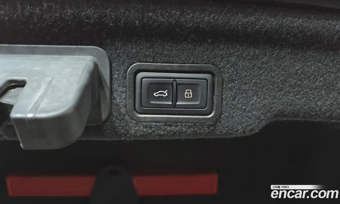 Audi A8 2015 4.1 автомат (гидро), фото 16