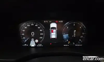 Volvo XC60 2018 2.0 автомат (гидро), миниатюра 11