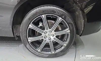 Volvo XC60 2018 2.0 автомат (гидро), миниатюра 7