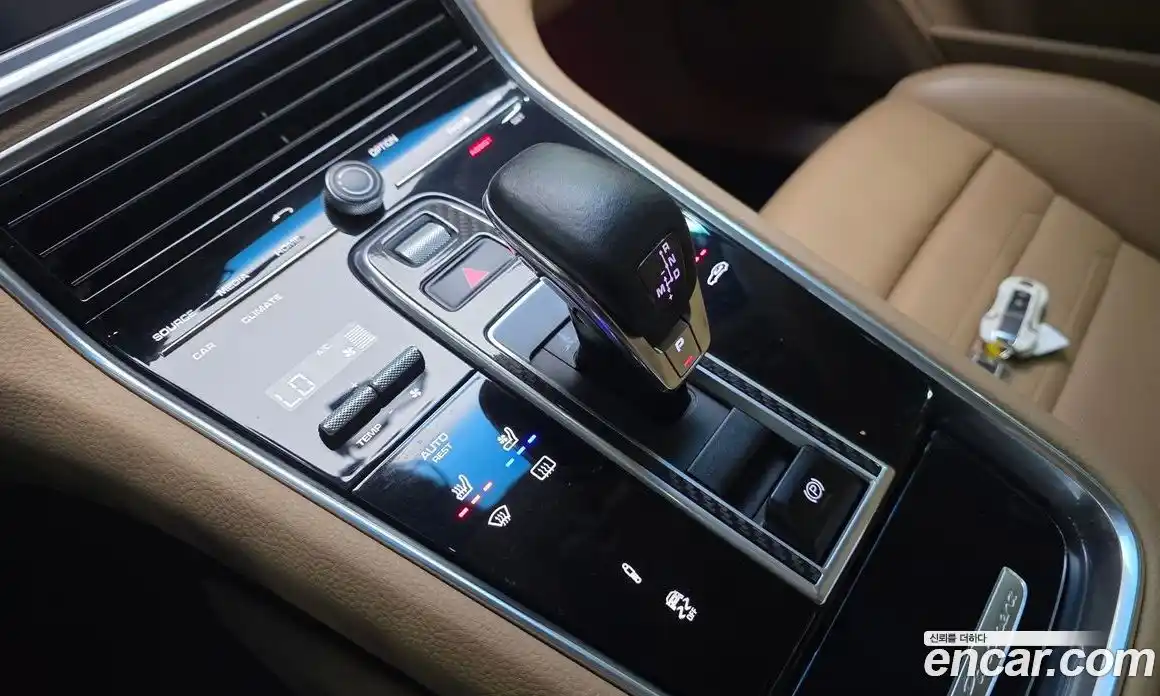 Porsche Panamera 2018 3.0 автомат (гидро), фото 12