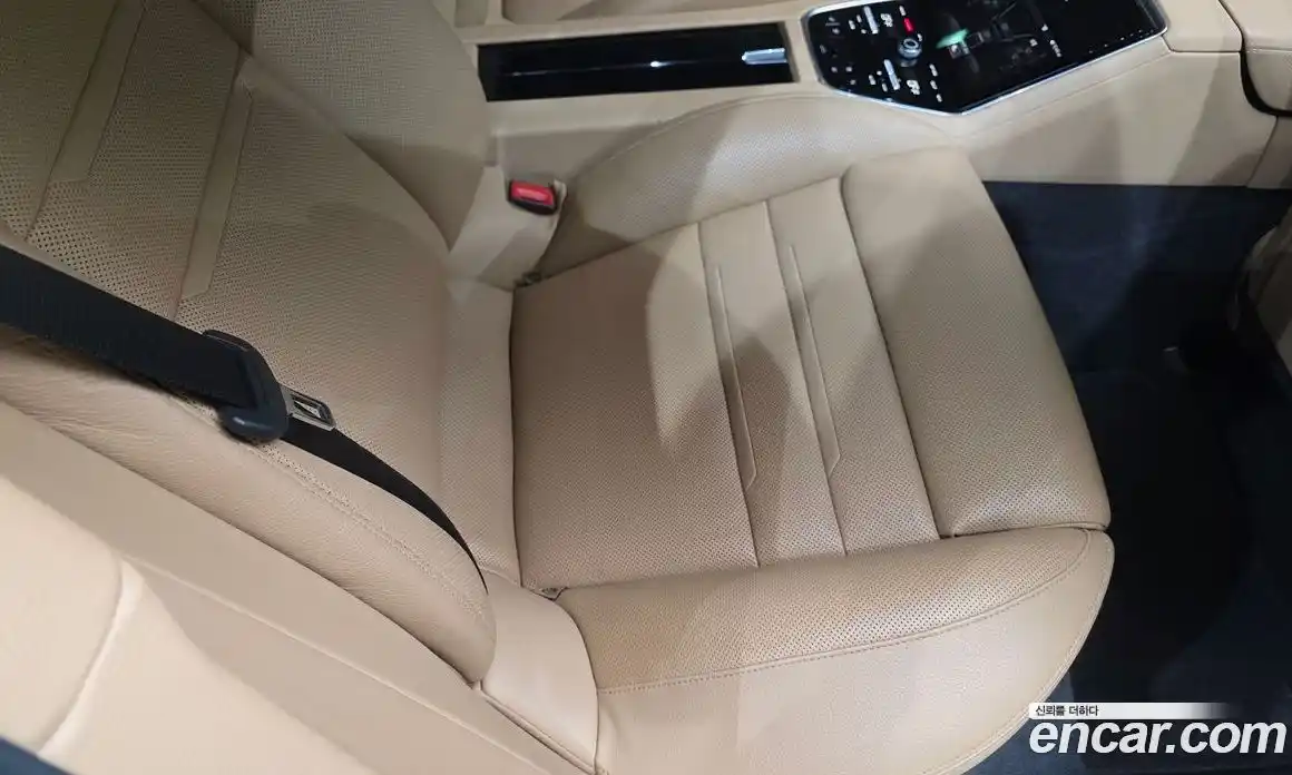 Porsche Panamera 2018 3.0 автомат (гидро), фото 16