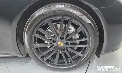 Porsche Panamera 2018 3.0 автомат (гидро), миниатюра 7