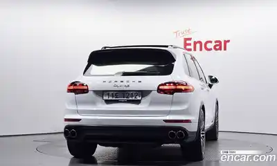 Porsche Cayenne 2015 4.1 автомат (гидро), миниатюра 3