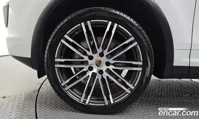 Porsche Cayenne 2015 4.1 автомат (гидро), миниатюра 4