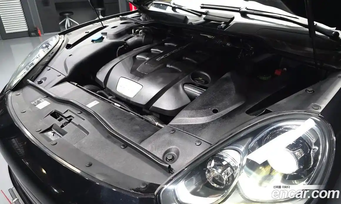 Porsche Cayenne 2015 3.0 автомат (гидро), фото 6