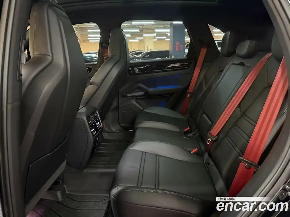 Porsche Cayenne 2021 3.0 автомат (гидро), фото 16