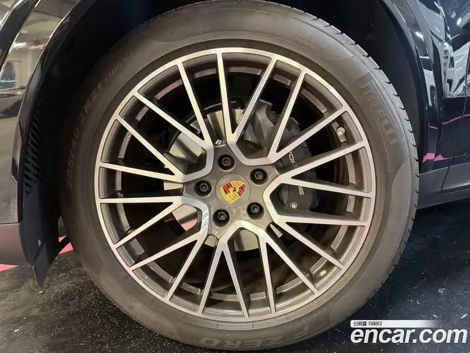 Porsche Cayenne 2021 3.0 автомат (гидро), фото 17