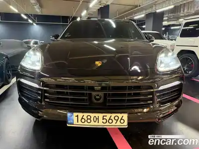 Porsche Cayenne 2021 3.0 автомат (гидро), миниатюра 3