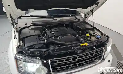 Land Rover Discovery 2012 3.0 автомат (гидро), миниатюра 6