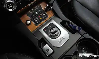 Land Rover Discovery 2012 3.0 автомат (гидро), миниатюра 9