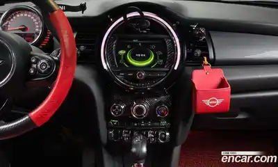 Mini Cooper 2017 1.5 автомат (гидро), миниатюра 12