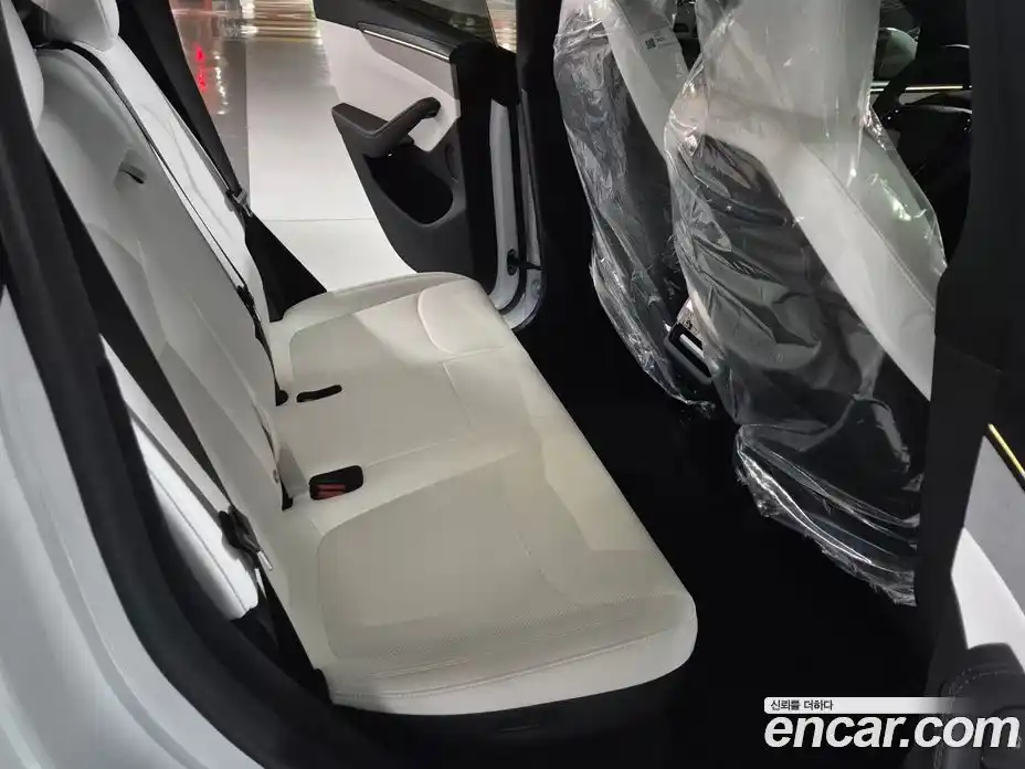 Tesla Model Y 2026 1.0 гидро, фото 13