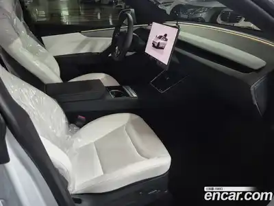 Tesla Model Y 2026 1.0 гидро, миниатюра 9