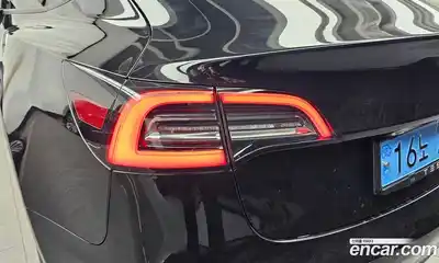 Tesla Model 3 2022 0.2 гидро, миниатюра 9