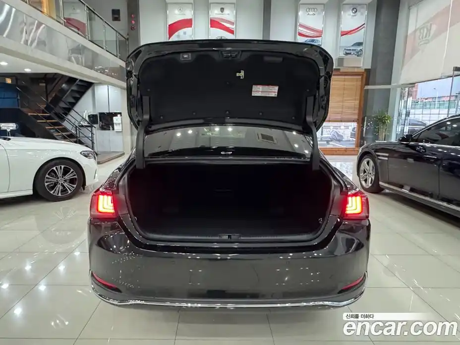 Lexus ES 2024 2.5 гидро, фото 20