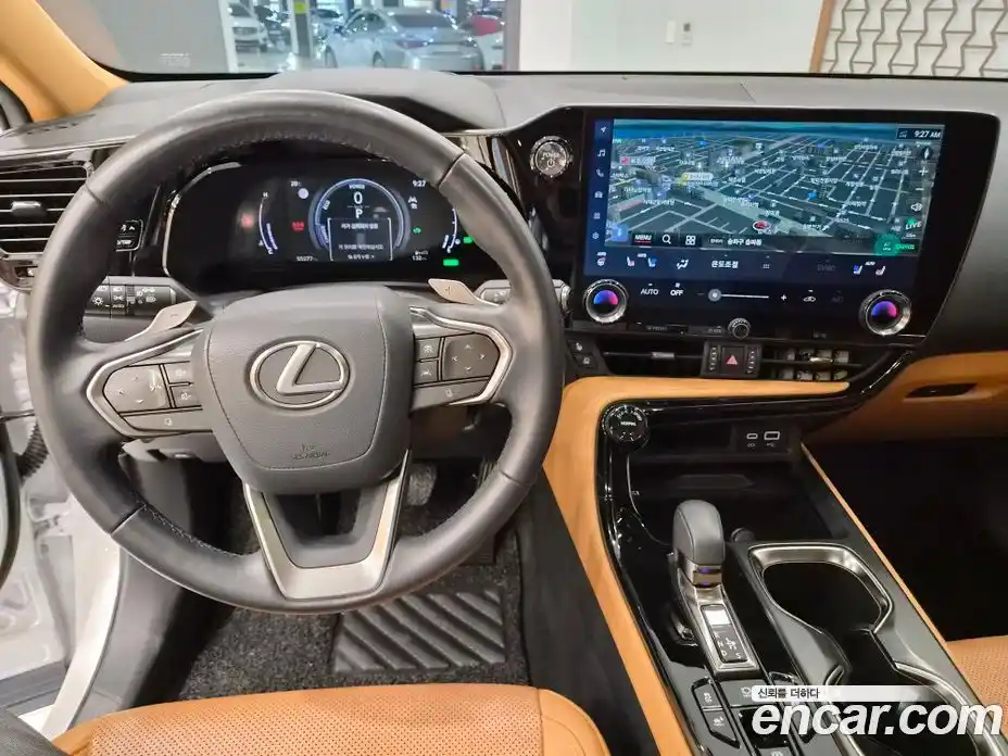 Lexus NX 2024 2.5 вариатор, фото 15