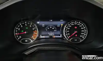 Jeep Renegade 2023 1.3 автомат (гидро), миниатюра 11