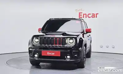 Jeep Renegade 2023 1.3 автомат (гидро), миниатюра 3